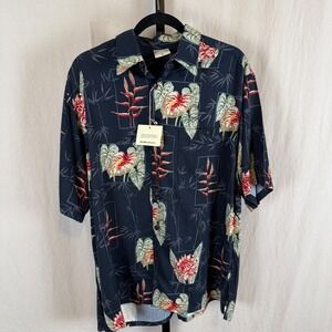 Go Barefoot Mens Hawaiian Shirt Medium Navy Blue Tropical Floral Rayon USA NWT